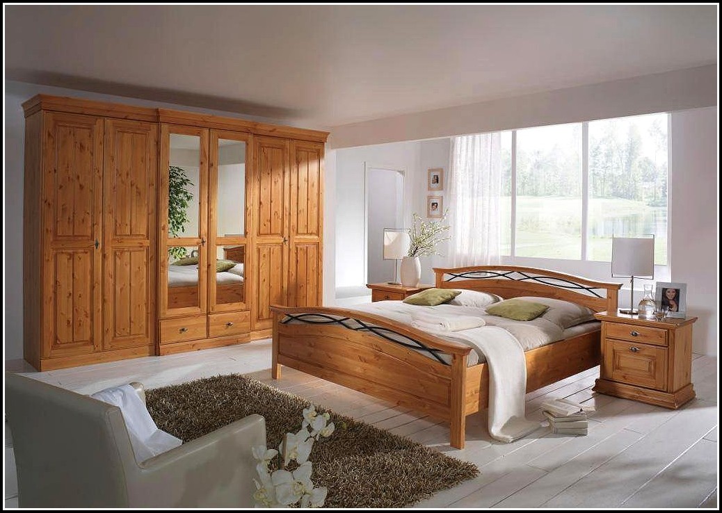 Schlafzimmer Aus Massivem Holz