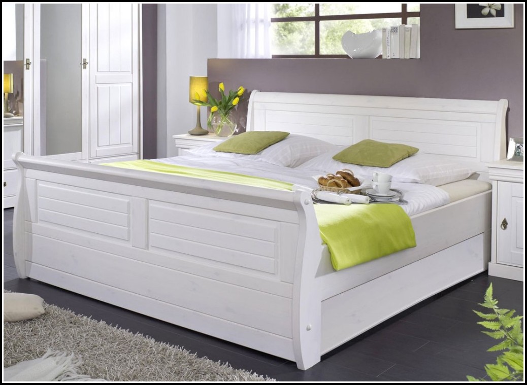 Bett Weiß 140x200 Holz