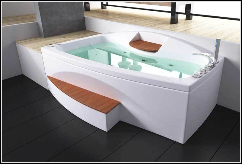 Luxus Whirlpool Badewanne 152x152