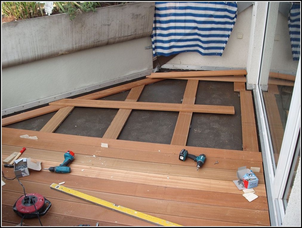 Balkon Mit Holzboden Verlegen