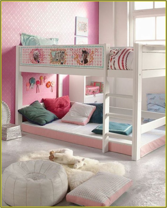 Mädchen Kinderzimmer Mit Hochbett