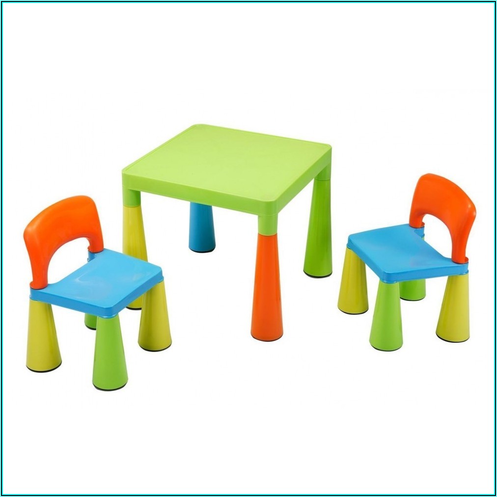 Tisch Und Stühle Für Kinder Draußen