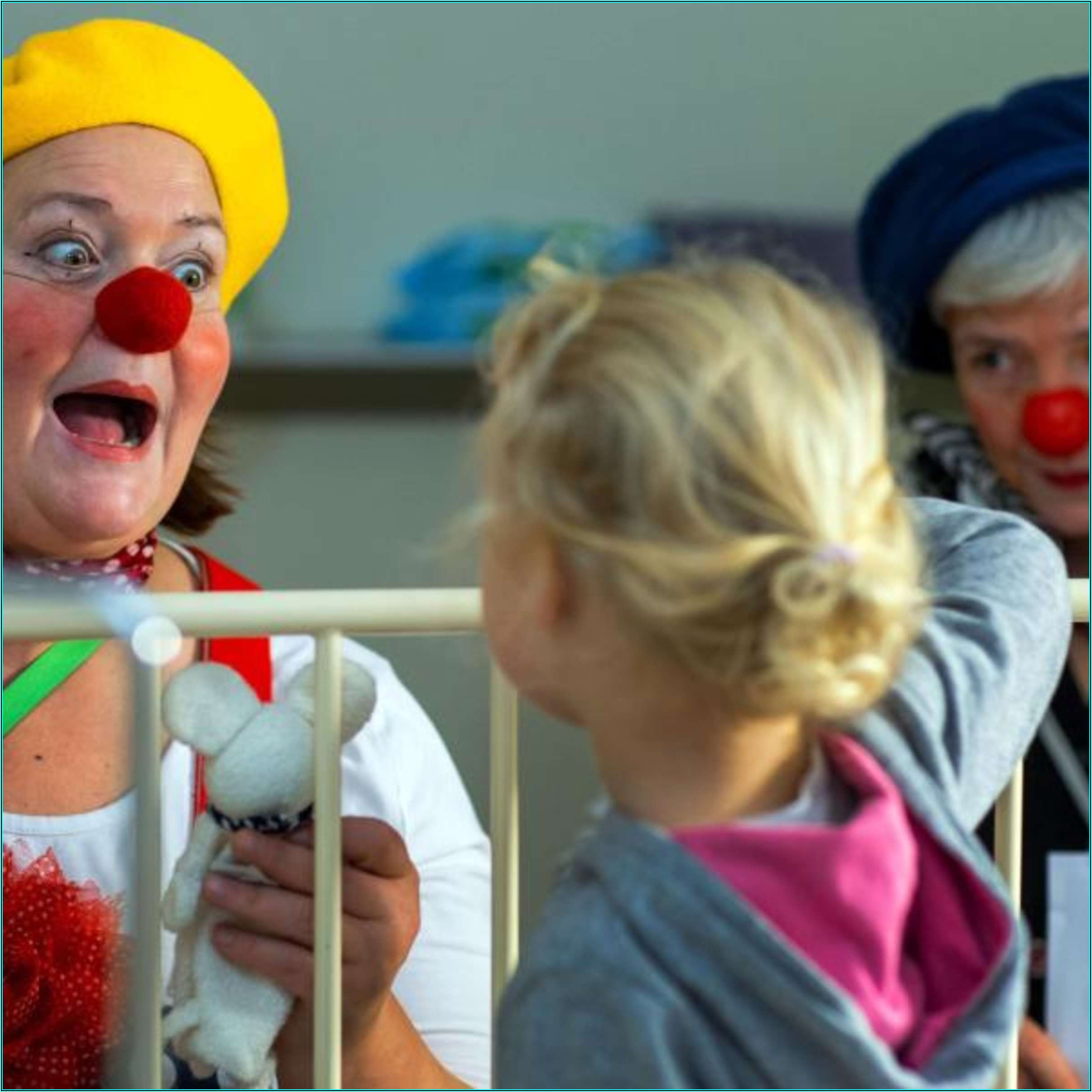 Clown Versteckt Sich Im Kinderzimmer